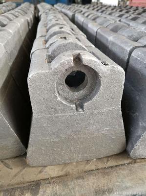 破碎機(jī)錘頭磨損太快,磨損不均勻,快來試試高鉻合金錘頭